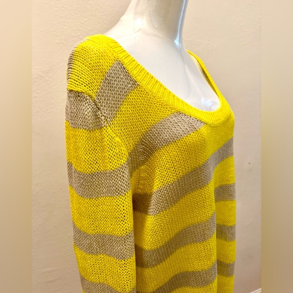 J.Crew Loose Knit Striped Yellow & Grey Sweater, Size Large, 100% Linen - Picture 3 of 7